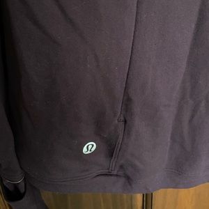 Long sleeve lululemon shirt